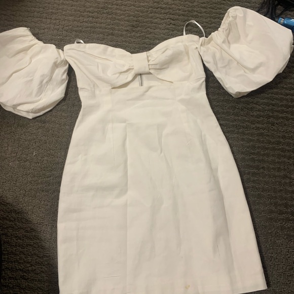 Runaway The Label mini white dress! Perfect for brides! - Picture 2 of 2